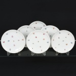 PORCELANA, seis (6) pratos para sobremesa, ornamentação floral policromada, arremates a ouro, marca REAL (Mauá, SP, 1943 a 1994), medindo 18,5 cm diâmetro, vide foto.