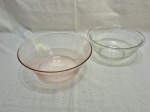 Lote de 2 travessas redondas fundas, bowl em vidro. Medindo o maior 23cm x 9cm de altura.