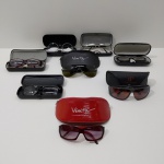 Lote com 8 Óculos de Sol, 1 Eyccan, 1 Spellround, 1 Arnette, 1 Taiwan,  4 Sem Identificação, Com Detalhes pelo Uso, Todos na Caixa. Medidas do Maior: Altura: 7 cm, Largura: 7,5 cm, Comprimento: 17,5 cm, Peso Total: 620 g.