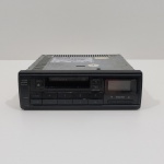 Rádio Toca-Fitas Automotivo, Marca Toshiba, Modelo TX-20, Não testado o funcionamento. Medidas: Altura: 6 cm, Largura: 17,5 cm, Comprimento: 19 cm, Peso: 1240 g.