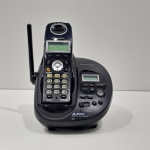 Telefone sem Fio, Marca Panasonic, Modelo KX-TG2831LA, Não Acompanha o fio, Não testado o Funcionamento. Medidas: Altura: 17 cm, Largura: 15,5 cm, Comprimento: 13,5 cm, Peso: 450 g.