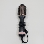 Escova Secadora, Marca Gama, Keration 3D, Com Detalhes nas Cerdas pelo Uso, Ligando, mas não testado o funcionamento. Medidas: Altura: 35 cm, Largura: 6 cm, Comprimento: 9 cm, Peso: 510 g.