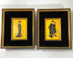 PAR DE QUADROS COMK PINTURA ORIENTAL SOBRE MADEIRA, MOLDURA EM MADEIRA E  PASPATUR DE VELUDO PRETO. MEDIDAS TOTAL: 23 X 18,5 CM