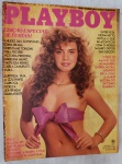 Playboy Brasil nº 88 - Novembro/1982 - Edição Especial de Festas - Esta edição histórica traz na capa a modelo Claudia Rey, apresentada como "A Revelação do Ano". É uma das capas mais lembradas da fase de ouro da revista no Brasil, famosa pelo ensaio "desdobrável".