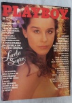 Revista Playboy Brasil nº 57 - Abril/1980 - Lucélia Santos & Ziraldo - Este exemplar traz a "doce nudez" de Lucélia Santos em seu primeiro ensaio para a revista. É uma edição icônica que captura a transição da atriz de "namoradinha do Brasil" para símbolo sexual, tornando-se um item de coleção obrigatório.