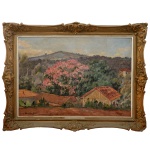 LUIZ FERNANDO ALMEIDA JUNIOR (1894-1970) - Paisagem de Cambuquira, MG. Óleo s/ tela. Ass cie. Ass, titulado e datado, no verso. Data 1958. 61 x 87 cm (MI). 70 x 105 cm (ME). Moldura de madeira entalhada e dourada em estilo clássico. O artista é conhecido por suas paisagens mineiras, caracterizadas por montanhas suaves e uma atmosfera poética.