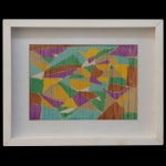 ARNOLD NEUWEILER (Cairo, Egito, 1895  1983), conhecido profissionalmente como JULIEN DINOU - Composição de triângulos e formas coloridas em tons de azul, verde, amarelo e roxo. 20 x 27 cm (MI). 34 x 42 cm (ME). A pintura utiliza formas geométricas interligadas para criar uma composição visual vibrante e energética. Pintor, ator, diretor, escritor e empresário suíço.