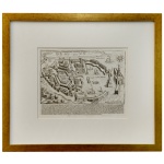 Gravura retratando o Porto de Óstia durante o Império Romano, especificamente destacando as estruturas construídas pelos imperadores Cláudio e Trajano. É uma representação técnica baseada em vestígios antigos, frequentemente atribuída a arquitetos como Étienne Dupérac ou gravadores como Antonio Lafreri no século XVI. Mostra a Orthographia (planta ou elevação) dos portos, ilustrando os diques, os canais, o farol e o Mare Tyrrhenum (Mar Tirreno). 20 x 25 cm (MI). 38 x 54 cm (ME).