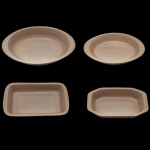 Conjunto de 4 travessas de cerâmica refratária da fabricante Cerâmica Monte Alegre. Esses itens de cozinha são frequentemente valorizados por sua durabilidade e estilo vintage. Marcas da manufatura no verso. 7 x 28 x 23 cm / 5 x 31 x 20 cm / 5 x 33 x 21 cm / 6 x 32 x 27 cm. Peças ideal para reter o calor e manter os alimentos aquecidos por mais tempo.