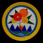 Coleção Bizarre by Clarice Cliff - Prato de cerâmica inglesa policromada com decoração com flores. 20 cm.