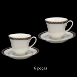 NORITAKE, Japão - Conjunto de 6 xícaras para chá com seus pires em porcelana japonesa, da manufatura Noritake. Modelo conhecido como Stamp, Gold/Blue Check Band, apresentando um design branco com uma borda geométrica em azul e dourado. 8 x 9 cm / 15 cm.