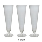 Conjunto de 6 taças tulipa reta, em vidro translúcido. 23 cm.