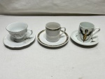 Lote de 3 xícaras para colecionador em porcelana.