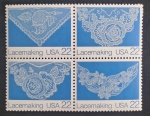 ESTADOS UNIDOS - BORDADOS - 4 SELOS - COM PEDAÇO DE PAPEL COLADO ATRÁS
