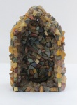 Antiga  gruta/capela de pedras variadas. Med. 23 cm alt x 15 x 8 cm, peso 1400 kg.