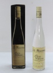 ANOS 70- G.E Massenez Poire Williams, aguardente de pera francesa 700 ml. Acondicionada em caixa original.
