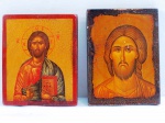 ARTE SACRA. Dois (02) icones Bizantine Art, têmpera técnica colada sobre madeira, representando Cristo Pantocrator. Med. 18 x 13 cm.