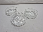 Jogo de 3 cumbucas bowl em demicristal lapidado. Medindo 12cm x 4,5cm de altura.