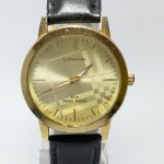 LINCE - Relógio quartz, não testado. Pulseira: 19mm. Caixa: 3,8cm x 3,8cm, vertical x horizontal, sem contar a coroa. ***ATENÇÃO! ESTE RELÓGIO NÃO POSSUI GARANTIA DE FUNCIONAMENTO. Produto sendo vendido conforme ESTADO, testado, ou não, diz respeito apenas ao momento da catalogação. Recomenda-se revisão.*** Se necessário, solicitar mais fotos, vídeos ou perguntas para análise via e-mail reidaantiguidade@gmail.com, Obrigado pela visita!