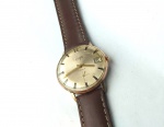 Vintage Coleção, Decoração, Relógio social Renis 17J Swiss Geneve 1950/ 60`s, à corda Funcionando, Dourado medindo 35mm de diâmetro, Segundeiro Auxiliar, Fundo em Aço de Pressão. Pulseira nova em couro. Funcionando sem revisão recente