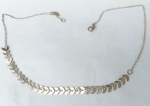 Vintage Luxo Jóias, Coleção, Decoração, ou Uso, Lote contendo Colar Escama em Prata de Lei medindo 46,5cm. Peso total 3,67gr