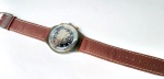 Vintage Coleção Decoração, ou Uso, Esportivo Relógio Swatch PANDA Swiss, Cronógrafo de 1992 Quartz Funcionando. 6 Ponteiros. Bicolor. Medindo 37mm de diâmetro. Pulseira Original em Couro Francês. Bezel Interno em Horas Mundi