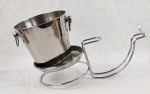 BRINOX. Champanheira Lyon capacidade 4,5 litros em inox com suporte de mesa., medidas 19x23x20cm, 13x20,5cm.