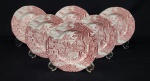 Enoch Woods, England, modelo `Old English Village`. Seis pratos para pão em porcelana inglesa esmaltada na cor rosa, com filetes em prata. Produzido na zona franca. Manufatura no verso. Medindo: 17 cm. 