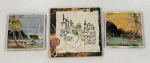 Lote com 3 porta-copos: dois confeccionados em azulejo (10 x 11 cm cada) e um em MDF (13,5 x 13,5 cm). 