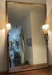 Maravilhoso E Raro Espelho Frances , Com Delicada Moldura Em Madeira Entalhada Com Frisos Em Ouro Brunido, Dois Apliques De Luz Em Ferro Forgê E Duas Cúpulas, Mede 1,50X90 De Largura