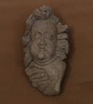 Antiga escultura barroca representando anjo em terra cota mede 48x30x20 profundidade