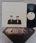 LP PET SHOP BOYS - ACTUALLY C/ ENCARTE // CAPA CONFORME FOTOS // DISCO EM MUITO BOM ESTADO // PODE CONTER RISCOS QUE CAUSAM CHIADOS, RUÍDOS OU PULOS