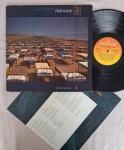 LP PINK FLOYD - A MOMENTARY LAPSE OF REASON CAPA DUPLA // CAPA CONFORME FOTOS // DISCO EM MUITO BOM ESTADO // PODE CONTER RISCOS QUE CAUSAM CHIADOS, RUÍDOS OU PULOS