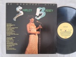 LP SHIRLEY BASSEY - 20 GREATEST HITS // CAPA CONFORME FOTOS // DISCO EM MUITO BOM ESTADO // PODE CONTER RISCOS QUE CAUSAM CHIADOS, RUÍDOS OU PULOS