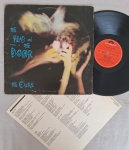 LP THE CURE - THE HEAD ON THE DOOR C/ ENCARTE // CAPA CONFORME FOTOS // DISCO EM MUITO BOM ESTADO // PODE CONTER RISCOS QUE CAUSAM CHIADOS, RUÍDOS OU PULOS