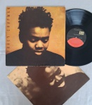 LP TRACY CHAPMAN C/ ENCARTE // CAPA CONFORME FOTOS // DISCO EM MUITO BOM ESTADO // PODE CONTER RISCOS QUE CAUSAM CHIADOS, RUÍDOS OU PULOS