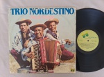 LP TRIO NORDESTINO - DIA DE FESTEJO // CAPA CONFORME FOTOS // DISCO EM MUITO BOM ESTADO // PODE CONTER RISCOS QUE CAUSAM CHIADOS, RUÍDOS OU PULOS