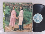 LP ZETO E BIA MARINHO - ESTRADA // CAPA CONFORME FOTOS // DISCO EM MUITO BOM ESTADO // PODE CONTER RISCOS QUE CAUSAM CHIADOS, RUÍDOS OU PULOS