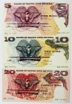 Numismática, PAPUA NEW GUINEA. Três Cópias de Cédulas Raras P-2, P-3 e P-4