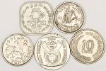 Numismática, INTERNACIONAL. Cinco Moedas Estrangeiras