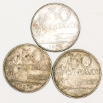 Numismática, BRASIL. Três Moedas Nacionais Antigas 50 Centavos