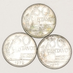 Numismática, BRASIL. Três Moedas Nacionais Antigas 50 Centavos