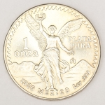 Numismática. Estados Unidos Mexicanos. Moeda de 1 onça de prata 999 (31,10g), Deusa da Liberdade, ano 1986, encapsulada, data escassa. Para colecionadores.