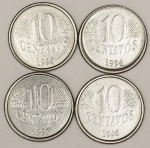 Numismática, Brasil. Série completa com 4 moedas de 10 centavos, anos 1994, 1995, 1996 e 1997, com data vazada no reverso parte superior acima da cabeça.