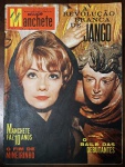 Revista Manchete Nº 525 (12/05/1962) - 10 Anos da Revista / A Revolução Branca de Jango - Destaque de Capa: Retrato expressivo de modelo com véu preto ao lado de uma escultura sacra, em composição artística de época. Marcas habituais de tempo e manuseio nas bordas. Apresenta marcas e anotações à caneta na parte superior esquerda do logotipo (controles de distribuição de banca da época). Lombada e miolo preservados com o desgaste esperado para papel antigo.