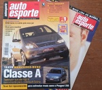Revista Auto Esporte (Ano 1999) + Encarte F1 Destaque de Capa: Teste completo do Mercedes-Benz Classe A (fabricado em Juiz de Fora)Destaque Especial: Acompanha o mini encarte "F1 Racing" original da época (visível ao lado direito)