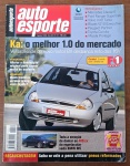 Revista Auto Esporte (Ano 1999) - Especial Ford Ka 1.0 Destaque de Capa: Teste completo do Ford Ka com o novo motor 8V (Zetec Rocam), eleito o melhor 1.0 do mercado na época.Matérias Especiais:Teste do espetacular sedã esportivo BMW M5 de 400 cvMatéria sobre economia: quais modelos perdem preço mais rápidoReportagem de segurança sobre os riscos e multas ao alterar a iluminação original do carroGuia de manutenção sobre pneus reformados (recauchutagem)