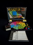 COLECIONISMO- Grow- Jogo Master, acondicionado em caixa original.