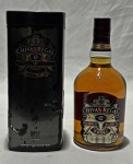 Whisky escocês Chivas Regal 12 Years Old, blended Scotch whisky envelhecido por no mínimo 12 anos. Garrafa de 1 litro, teor alcoólico de 40%, lacrada, acompanhada de estojo metálico original promocional. Produzido pela Chivas Brothers, Escócia. Conteúdo não atestado.