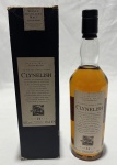 Whisky escocês Single Malt Clynelish, 14 anos. Produzido e engarrafado na destilaria Clynelish, Brora, Highlands, Escócia. Garrafa de 70 cl, graduação alcoólica de 43% vol., acompanhada de caixa original. Exemplar de reconhecida destilaria escocesa, apreciada por colecionadores e conhecedores de single malts. Conteúdo não atestado.
